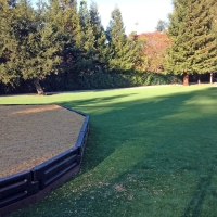 Grass Turf Julian, California Kids Indoor Playground, Parks