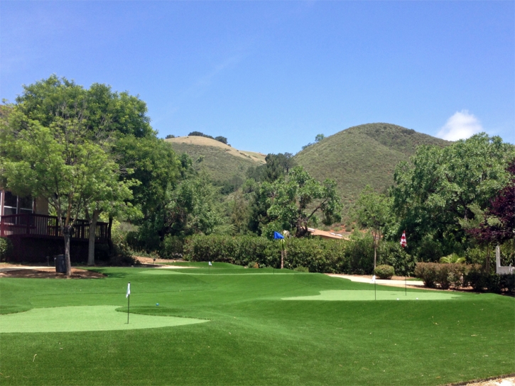 Faux Grass Crest, California Landscape Rock, Front Yard